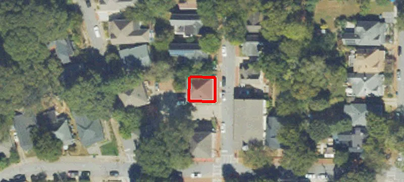 692 Kirkwood SE Ave