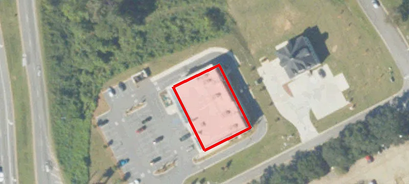 31 Williamsburg Ave, Unit 4