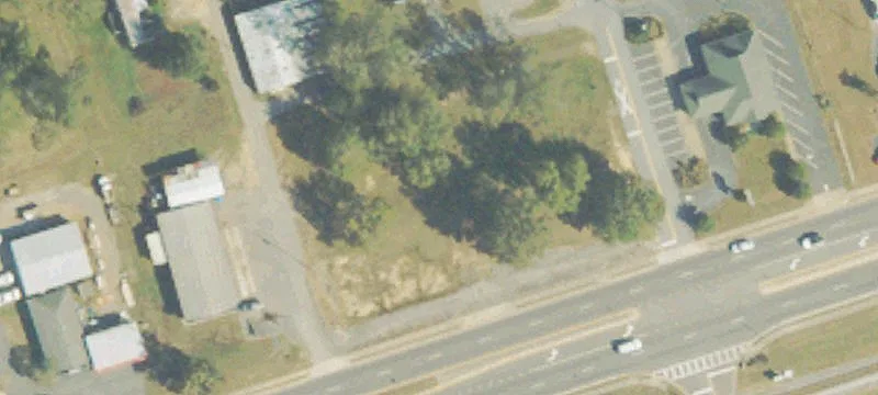 5584 Hwy 72nd W