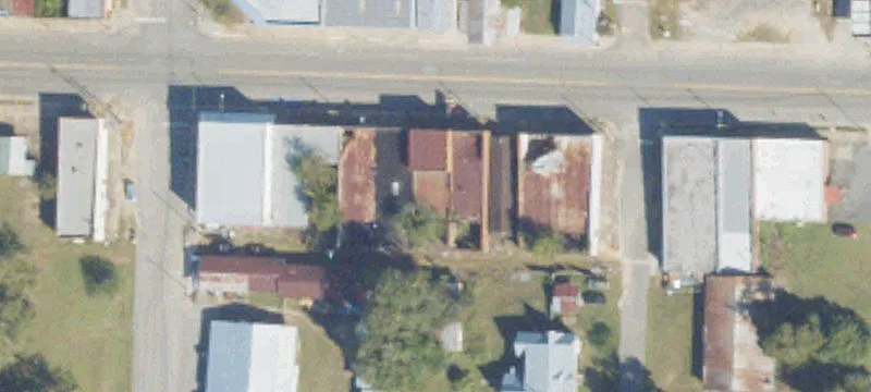 Harris St