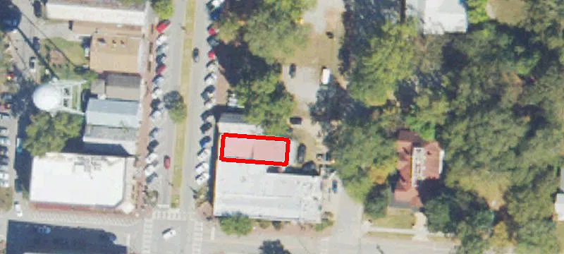 61 Main St