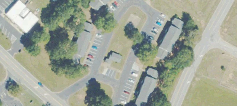 207 White Rd