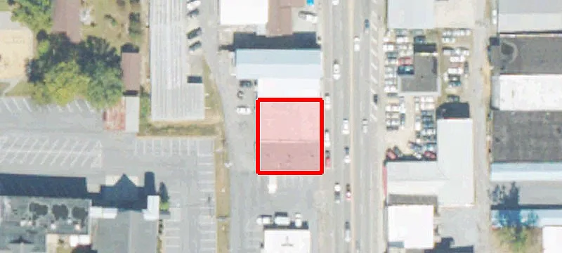 215 3rd Ave