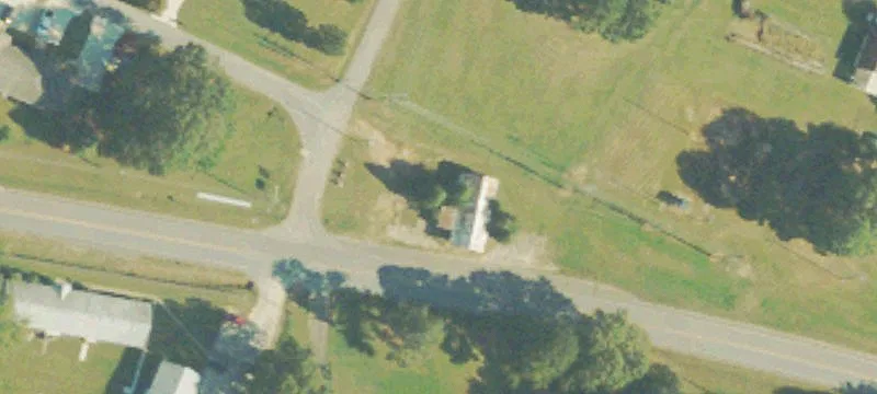 621 Hwy 72nd E