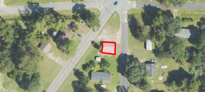 144 Leslie Hwy