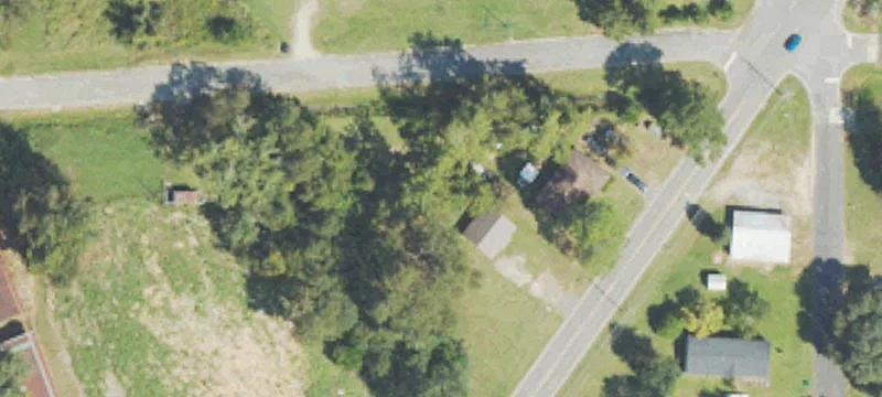 141 Leslie Hwy