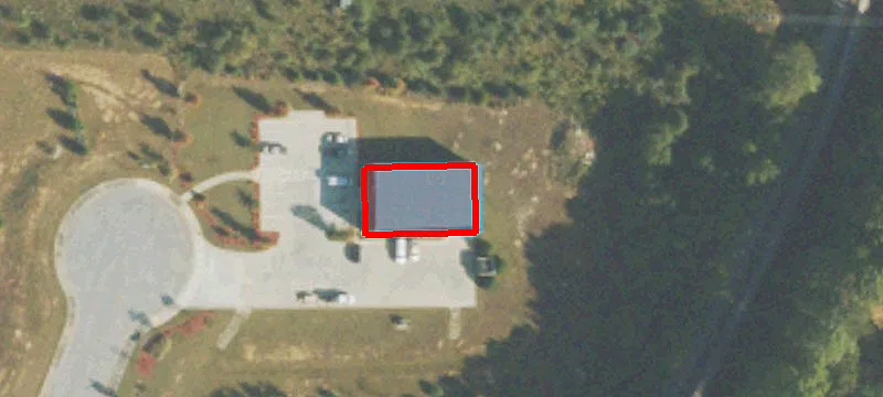 14 Farmer Commercial Park Dr