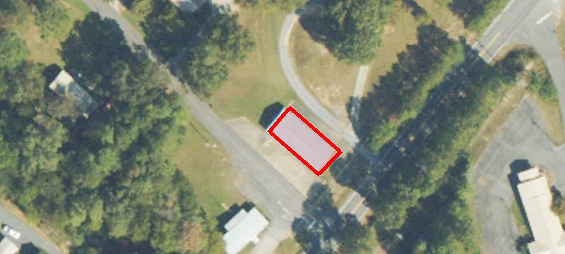 484 Lafayette Rd