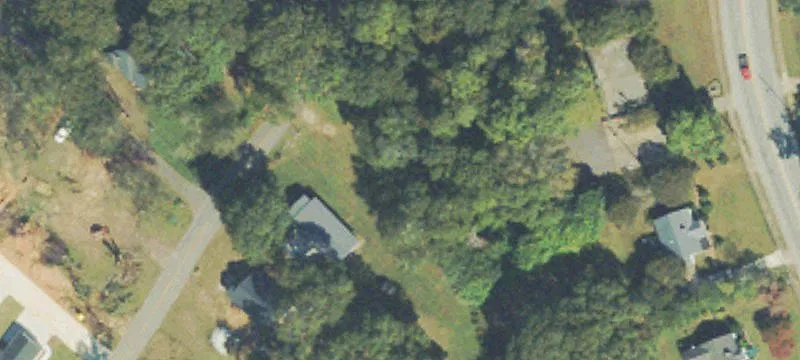 30 Rainbow Dr