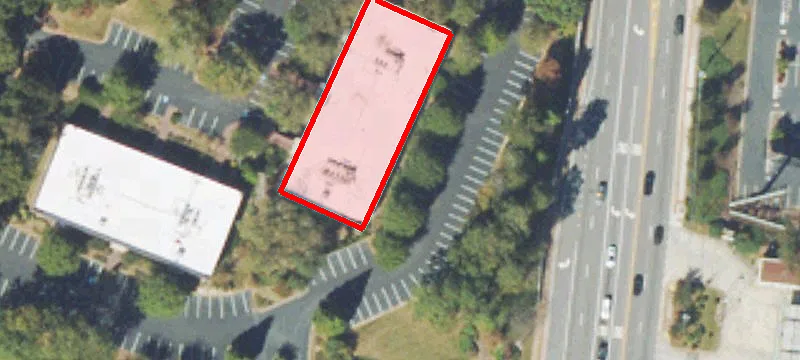 8800 Roswell Rd