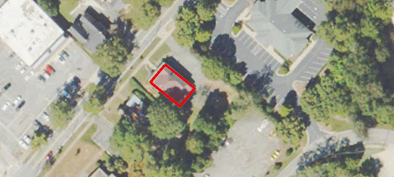 228 Main St