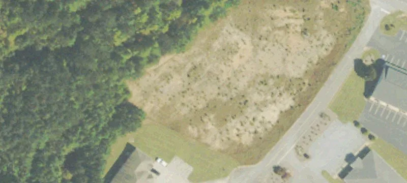 Midway Dr