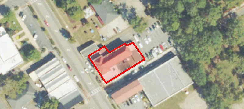 Main St