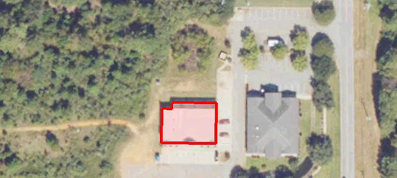 4002 Russell Pkwy