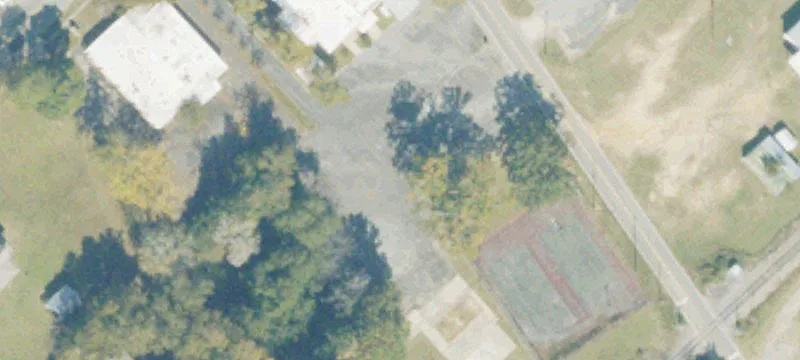 604 Academy Ave