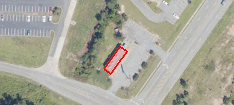 Frontage Rd