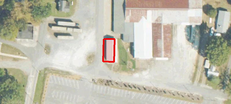 141 Tunl Hl Main St