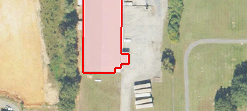 76 Hay Ln