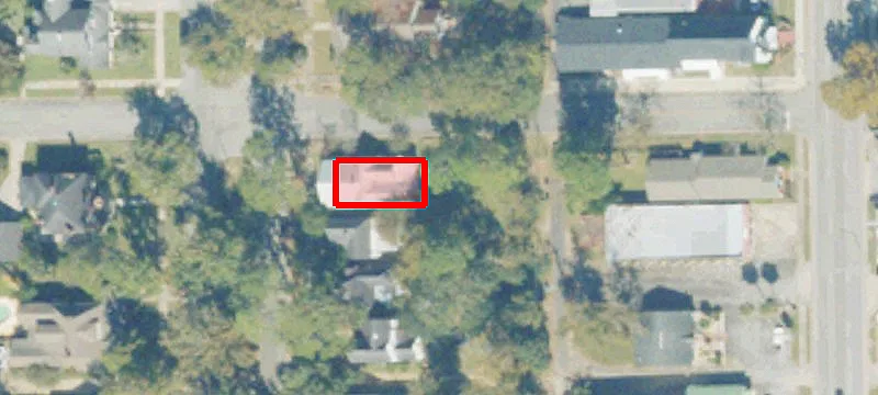 502 Main St