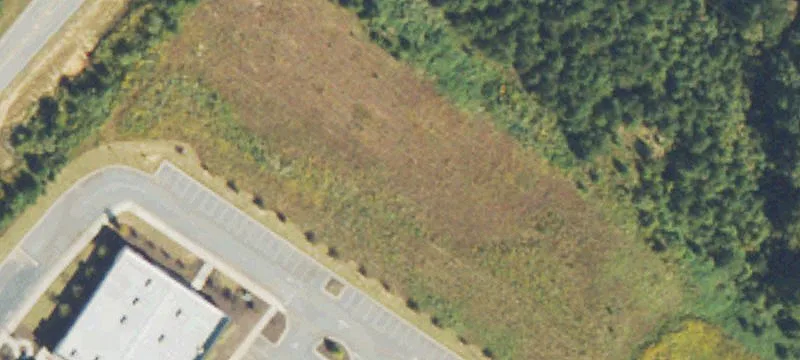 Veterans Pkwy