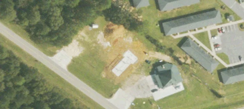 494 Frontage W Rd