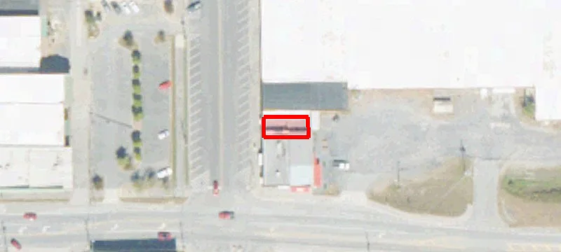 106 2nd Ave