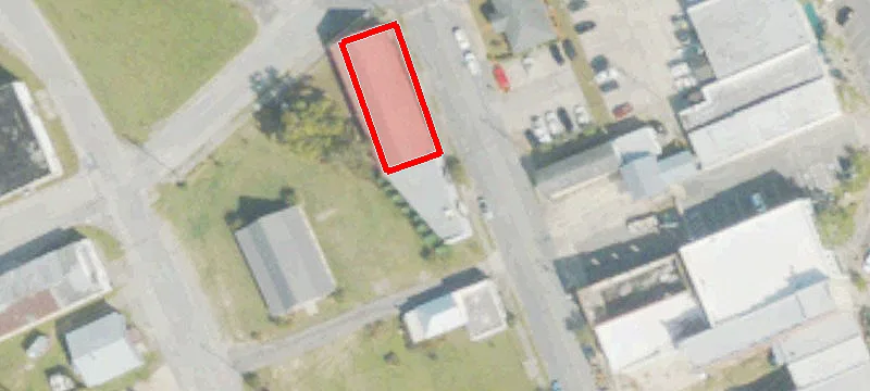 121 Maple St