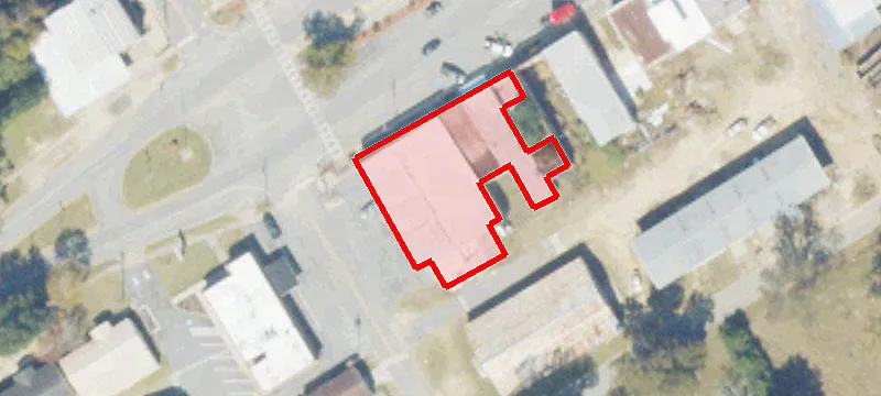 215 Main St