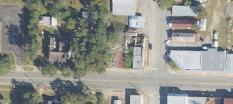Harris St