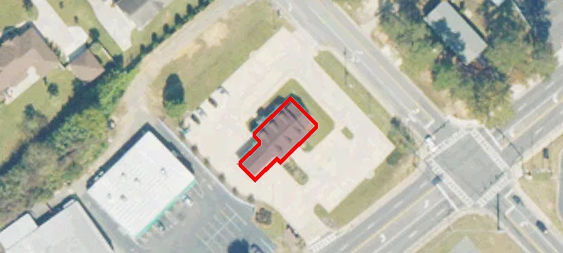 901 Hillcrest Pkwy