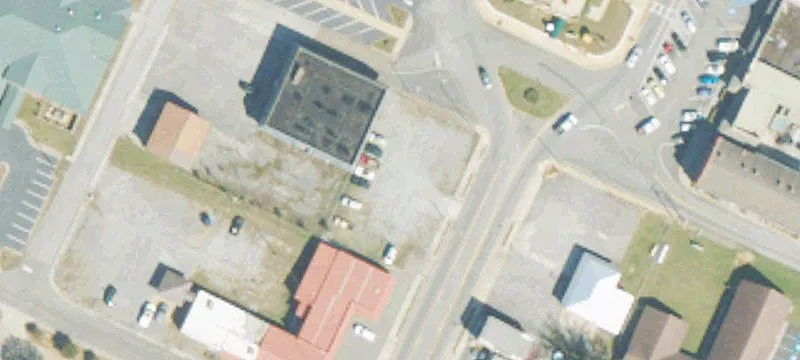 Main St