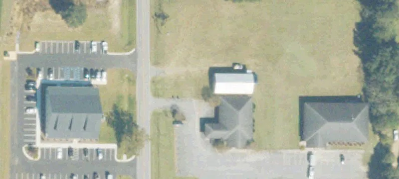 305 Benjamin H Hl SW Dr
