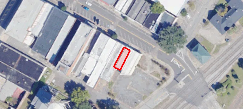 126 Main St