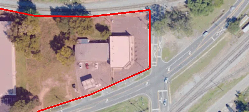 400 Camellia Blvd