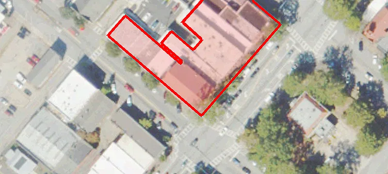 135 Main St