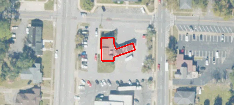 210 Peterson N Ave