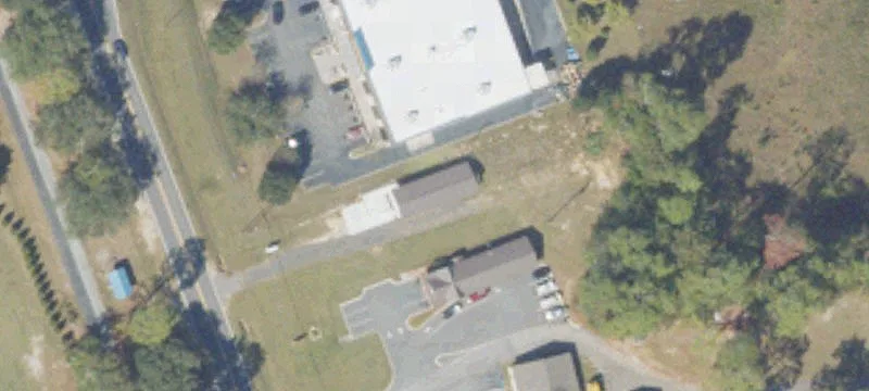 2705 Main St