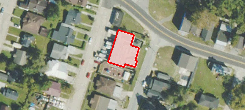 806 Bowden St