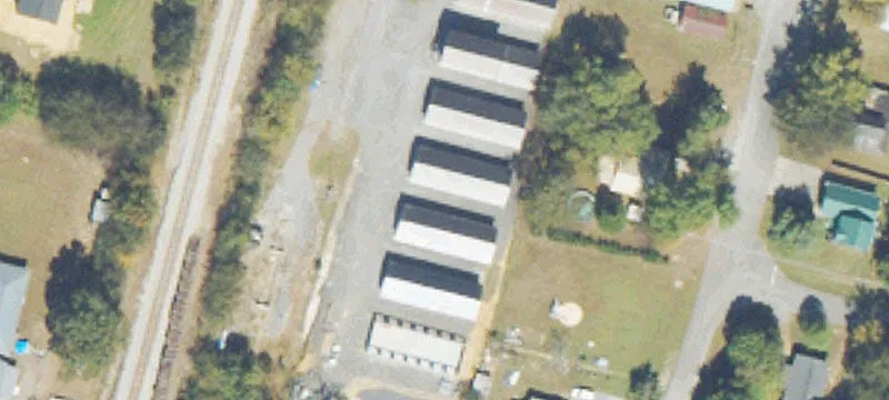 6 Hall Rd