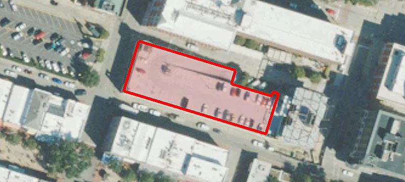 220 Bryan St