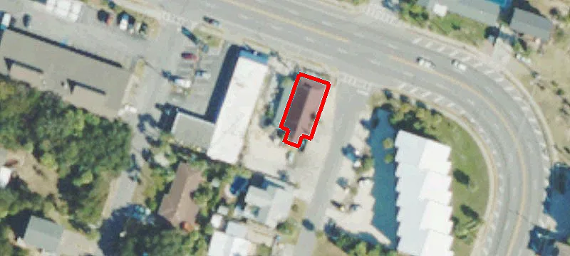 101 Lovell Ave
