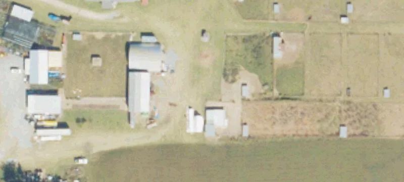 395 Redwood Rd