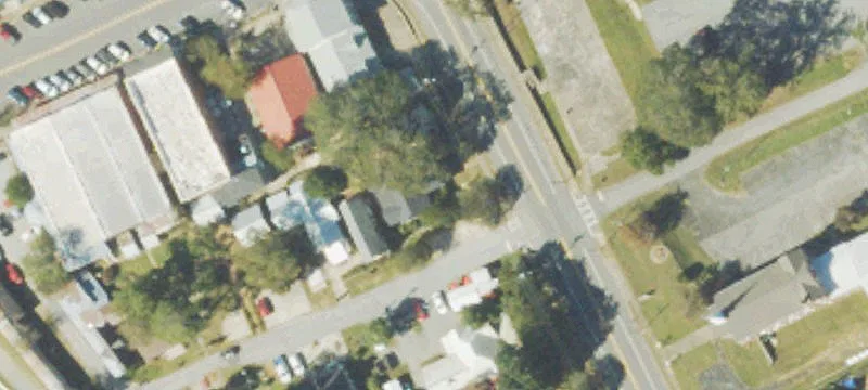 Main St