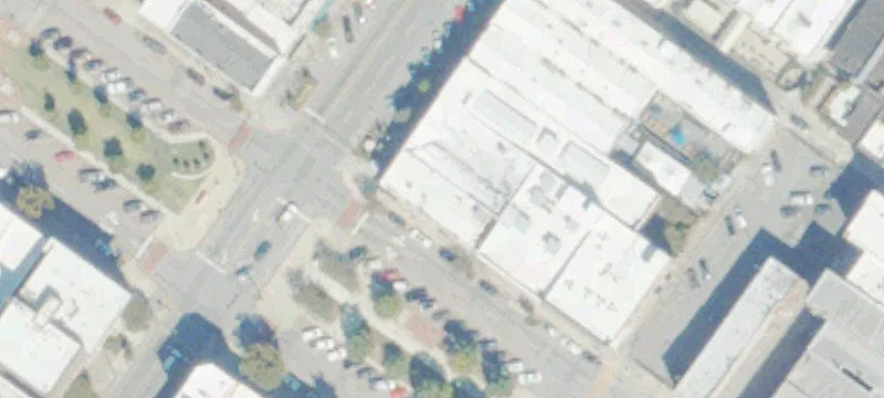 496 2nd St