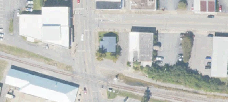2 Broad St