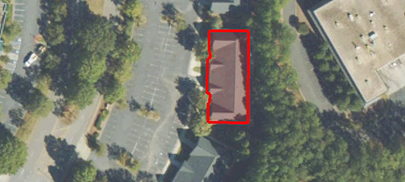 3895 Johns Crk Pkwy