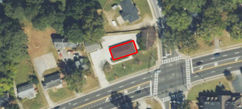 4826 Lavista Rd