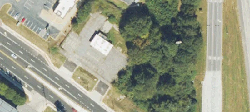 4124 Covington Hwy