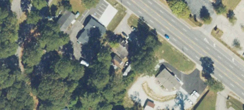 7451 Covington Hwy
