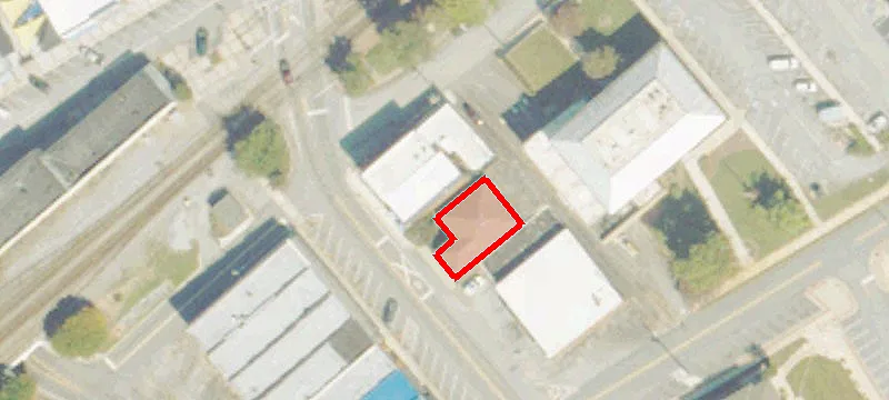 1102 Main St